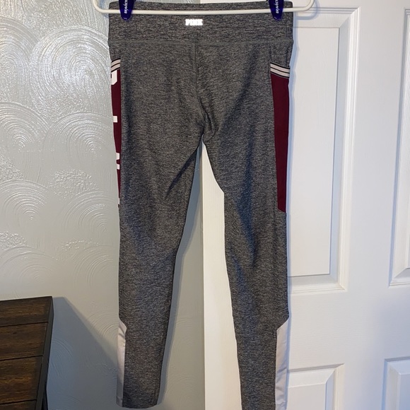 SOLD❤️ VS PINK Ultimate Yoga Legging - Picture 2 of 4